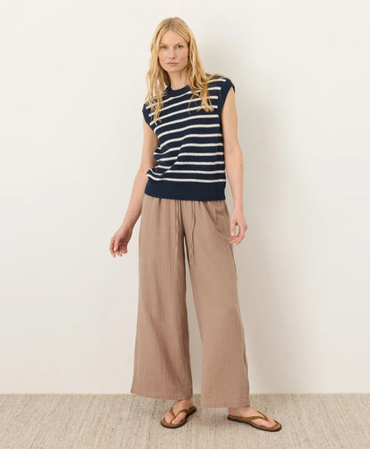 clearance shoreline relaxed shell